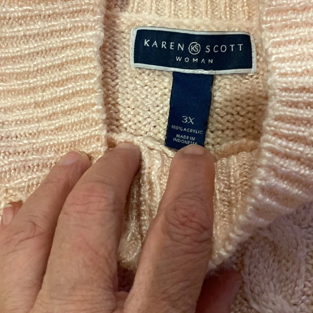 Karen Scott Woman Sweater Pink size 3X. (CC)